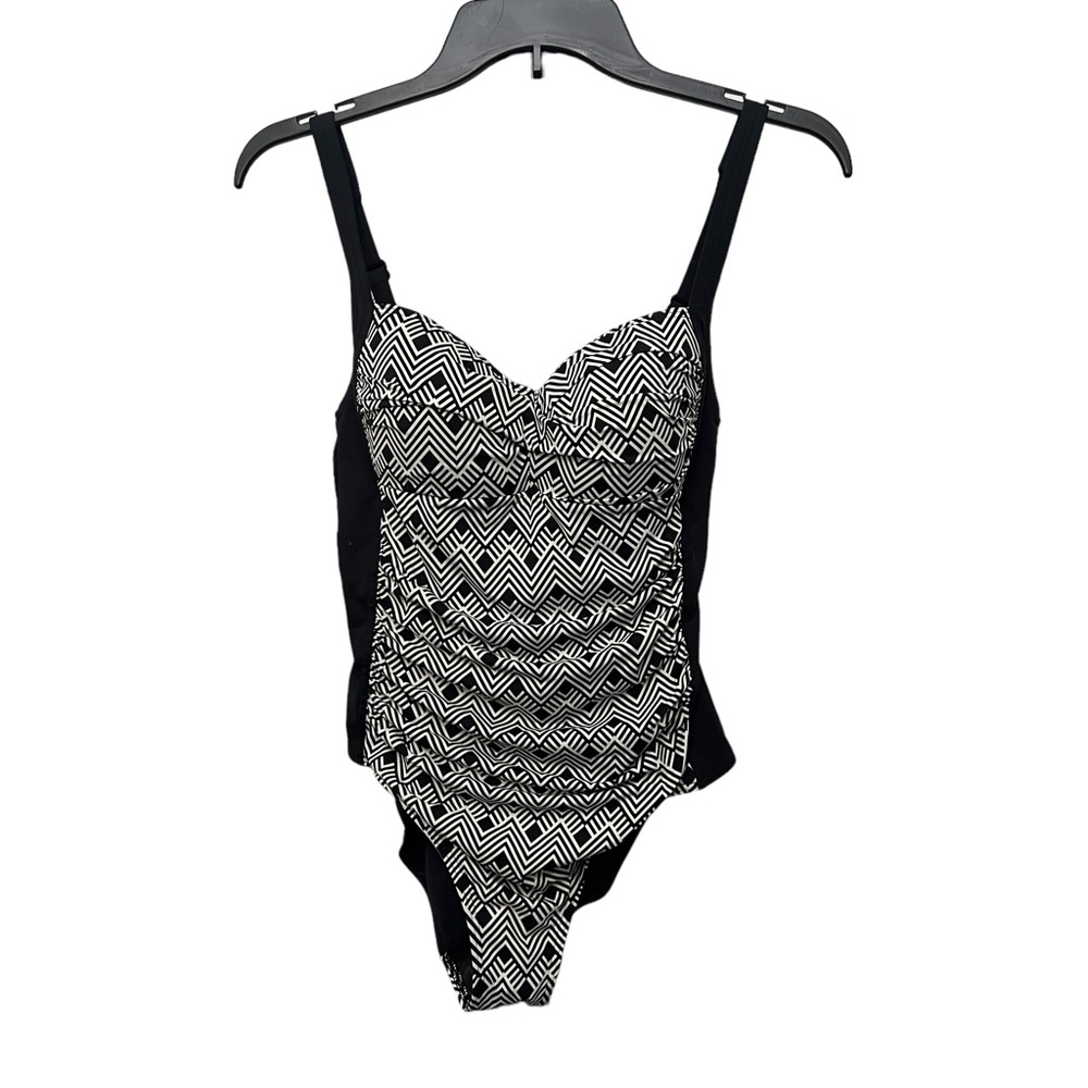 Bond-eye One Piece Swimsuit Front Ruching Tummy Slimming Multiple Cup Size